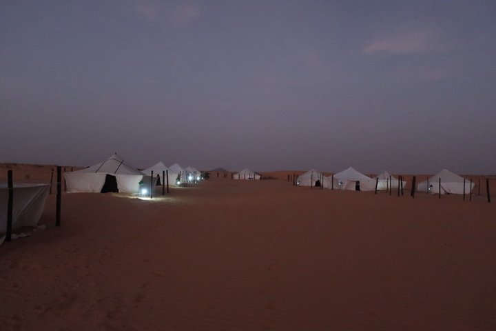 Abendstimmung im Wüstencamp in Ben Amera in Mauretanien