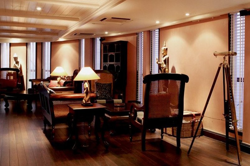 Henry Mohout Lounge © Heritage Line Henry Mohout Lounge © Heritage Line