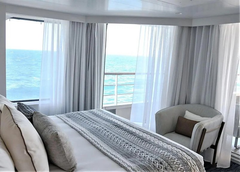 Schlafbereich Eignerkabine auf einem Explorer-Schiff von Ponant