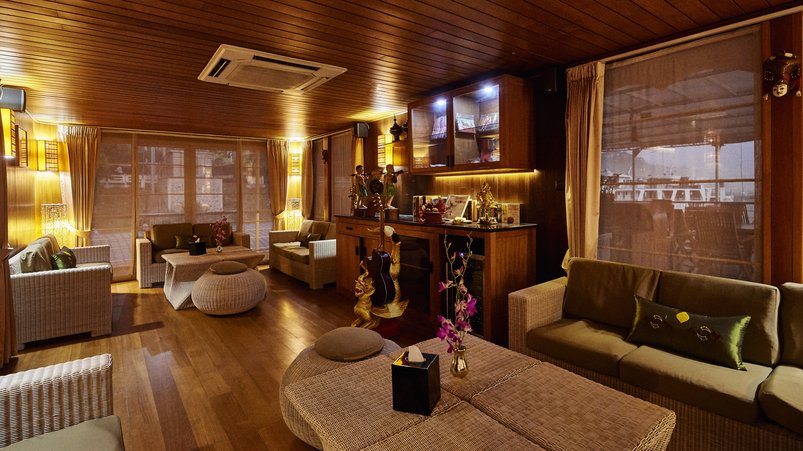 Lounge an Bord der Paukan 2012