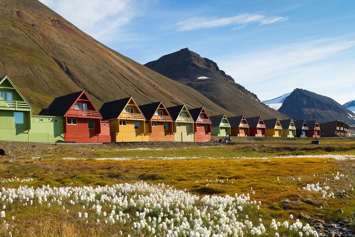 Bunte Häuser auf Spitzbergen Bunte Häuser auf Spitzbergen