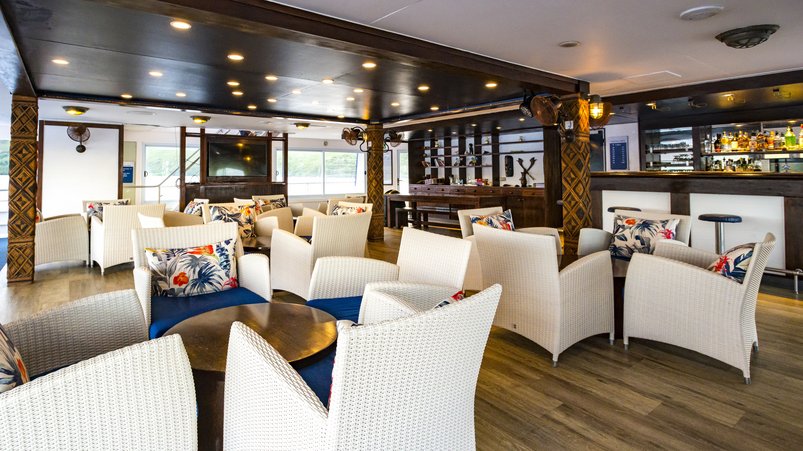 Lounge an Bord des Kreuzfahrtschiffes Fiji Princess