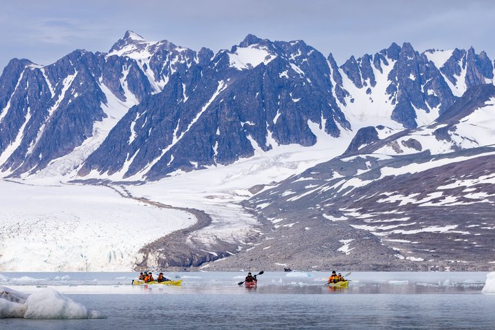 Kajaks vor Svalbard