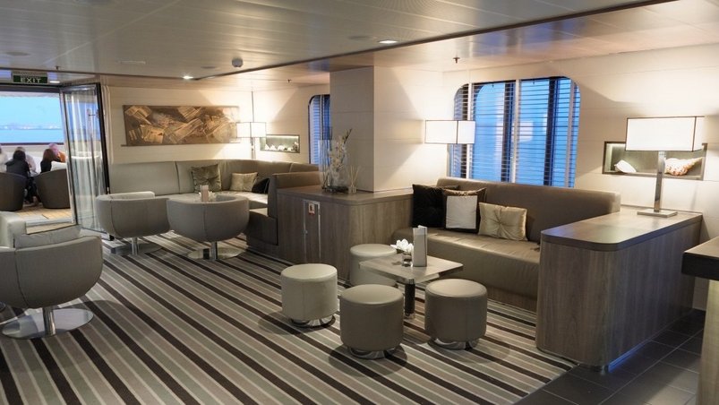 Lounge auf dem Expeditionsschiff Le Boréal