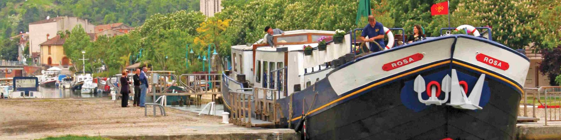 Flusskreuzfahrtschiff "Rosa"