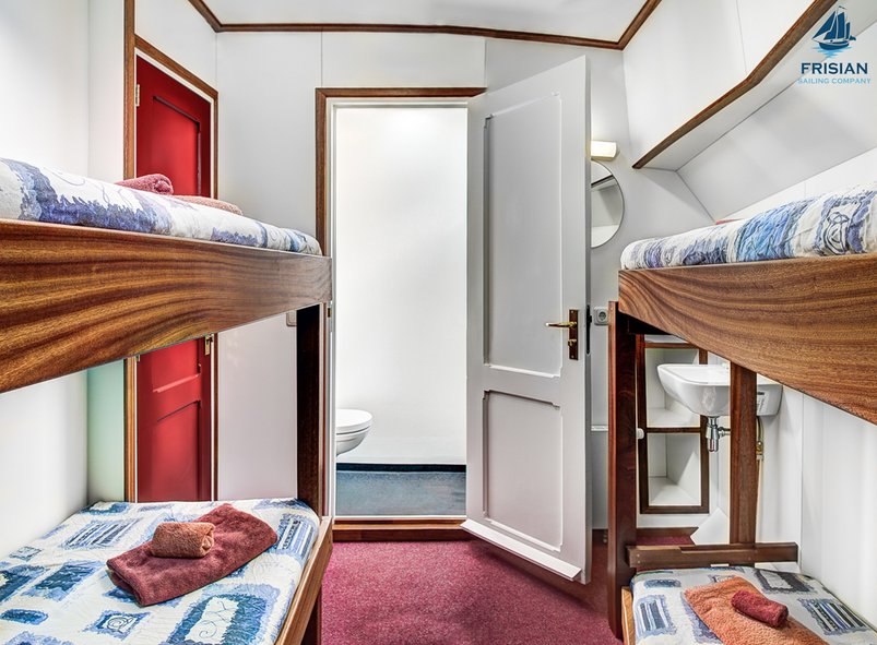 Vierbettkabine auf dem Segelschiff Elizabeth