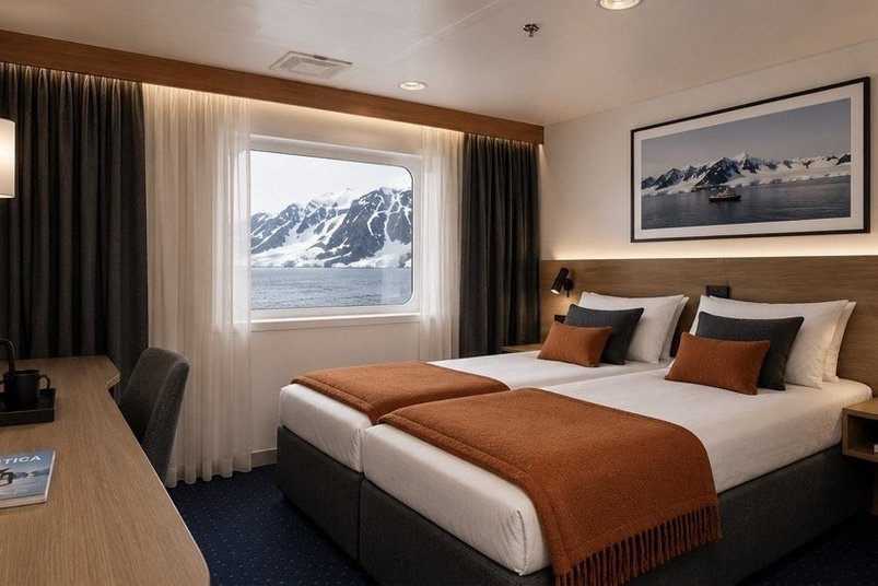 Premium Suite auf dem Expeditionskreuzfahrtschiff Adventurer Premium Suite auf dem Expeditionskreuzfahrtschiff Adventurer