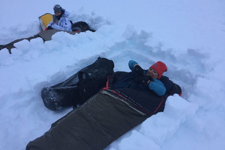 Übernachtung draussen im Antarktis-Basecamp
