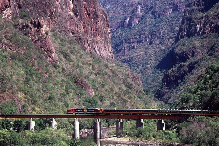 Chepe Zug im Kupfer Canyon