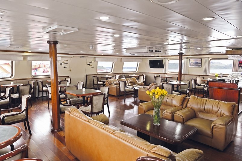 Skorpios III Bar Apolo