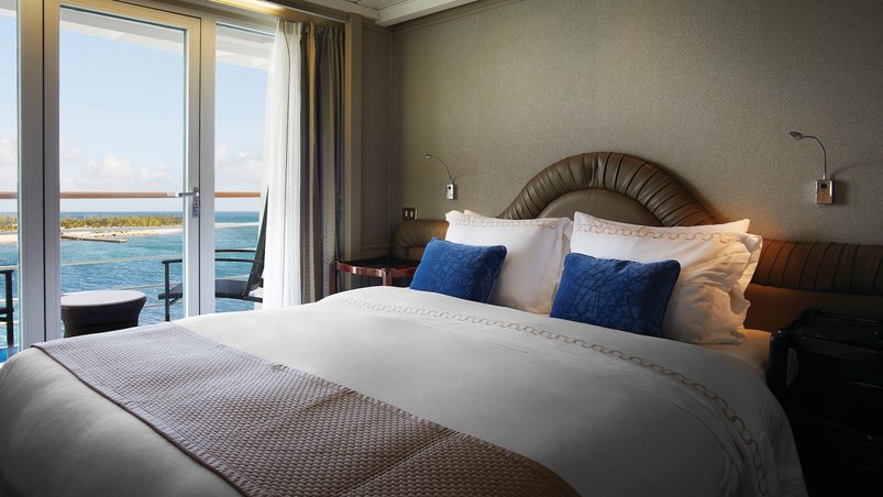 Schlafraum der Grand Suite auf der Silver Wind