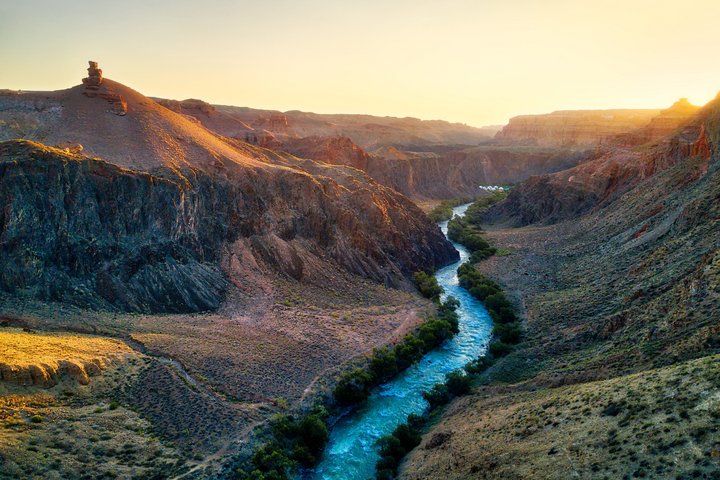 Scharyn Canyon
