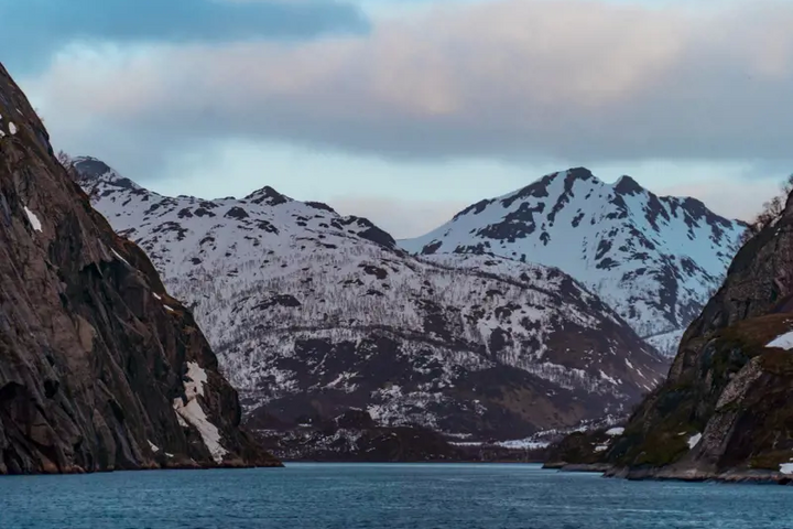 Norwegische Fjorde im Winter