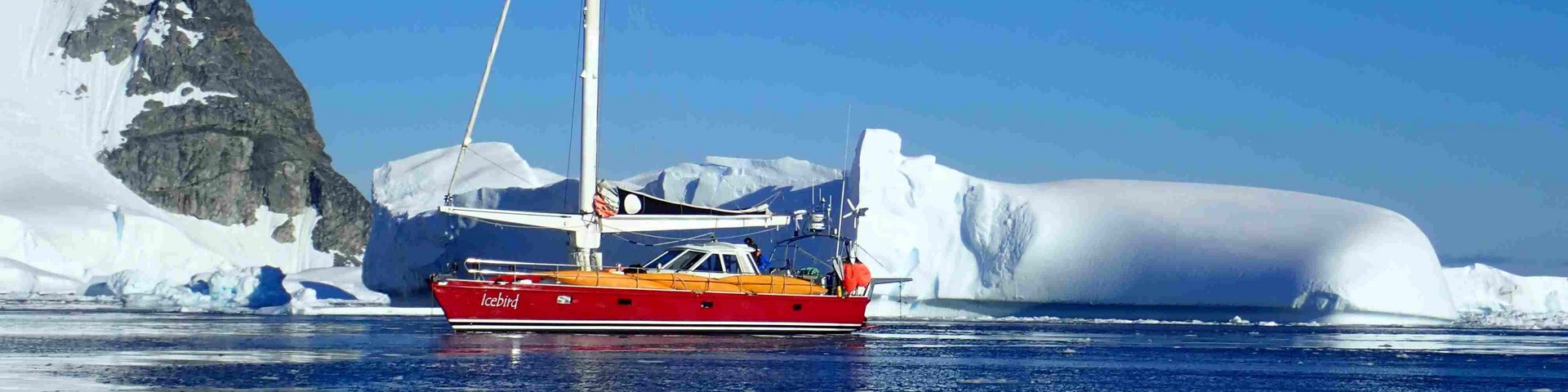 Segelschiff Icebird in der Antarktis