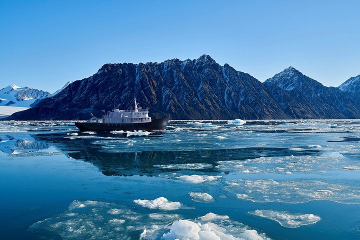 MV Balto in Grönland