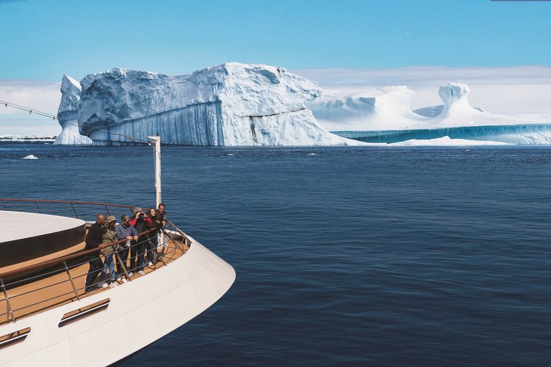 Beobachtungsdeck auf dem Expeditionsschiff World Voyager