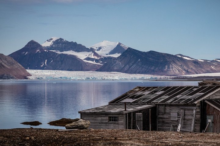 Landschaft auf Spitzbergen (Foto: Oscar Farrera)