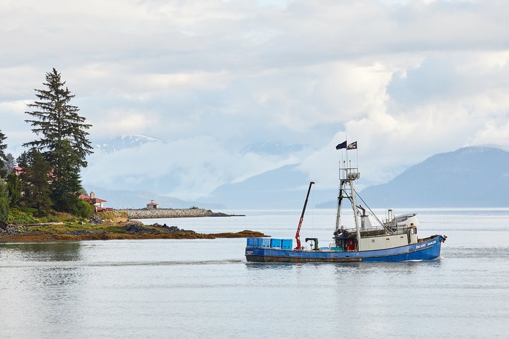 Fischerboot bei Wrangell in Alaska