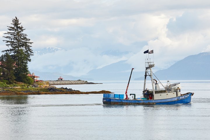 Fischerboot bei Wrangell in Alaska