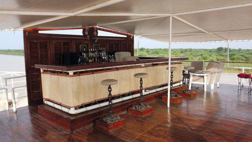 Bar auf der Bou El Mogdad in Senegal