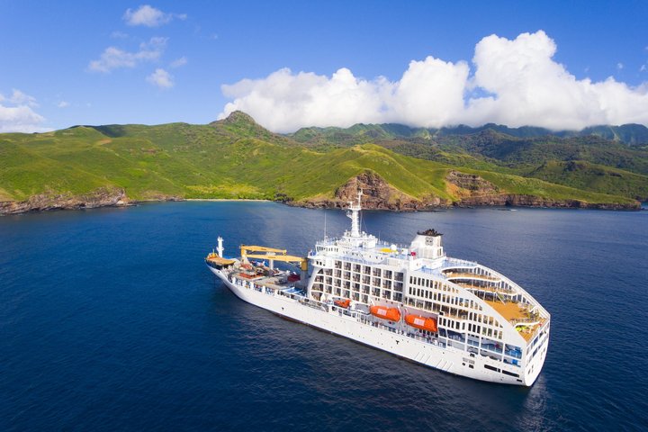 Fracht-/Passagierschiff Aranui 5
