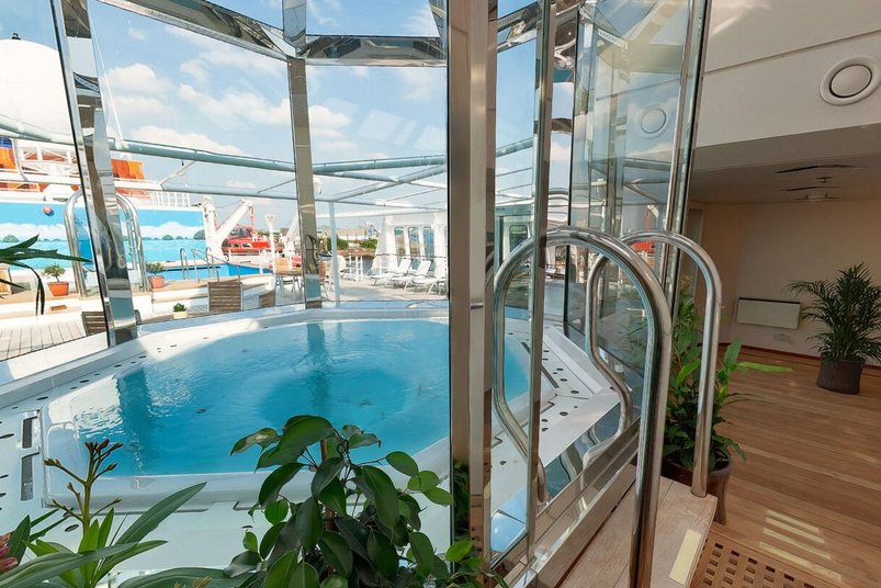 Jacuzzi an Bord der Heritage Adventurer