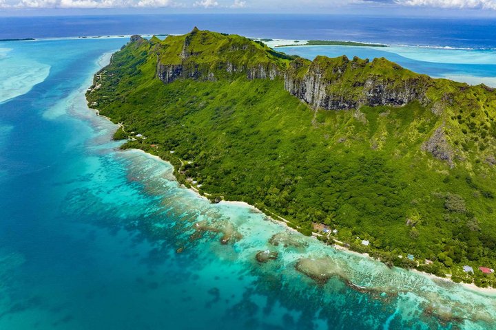 Luftaufnahme der Insel Raivavae