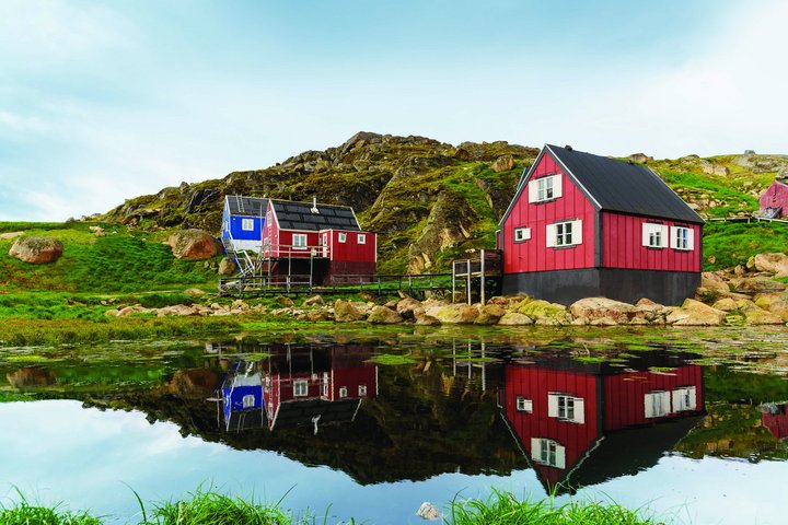 Grönländische Siedlung Kangersuatsiaq 