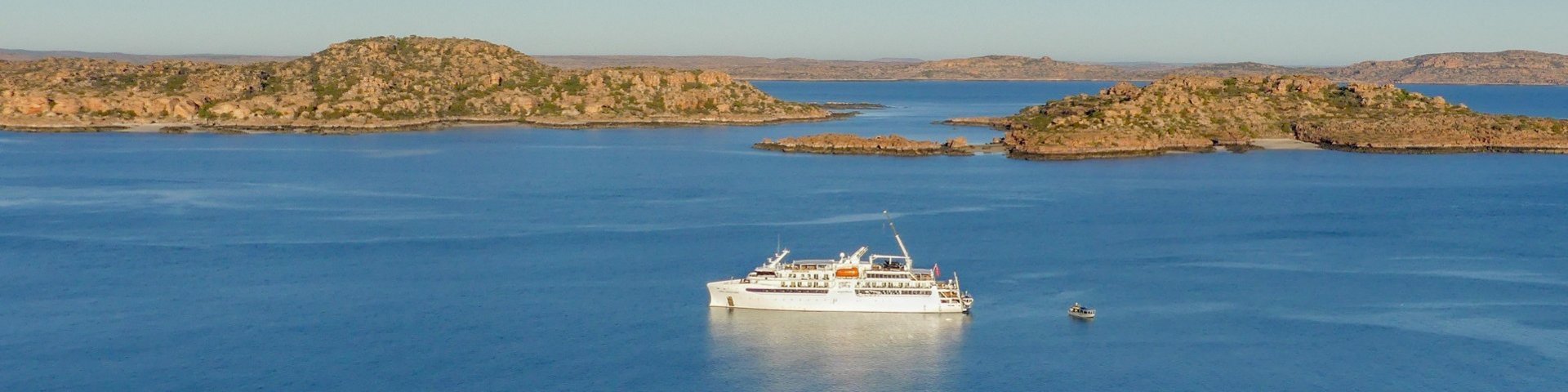 Coral Adventurer in der Südsee - Bild Coral Expeditions