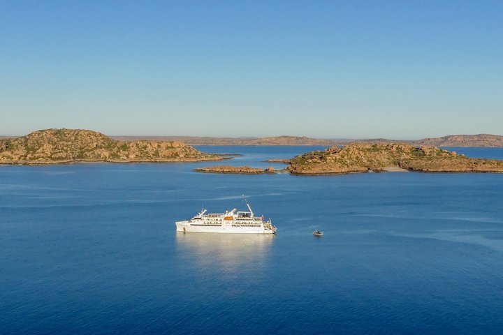 Coral Adventurer in der Südsee - Bild Coral Expeditions