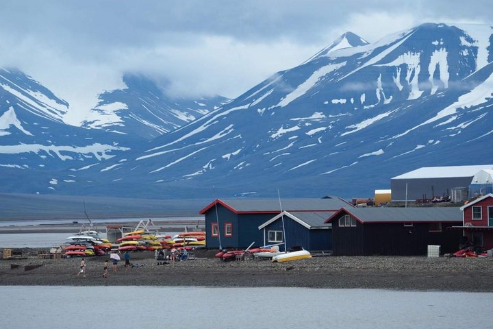 Camp in Spitzbergen