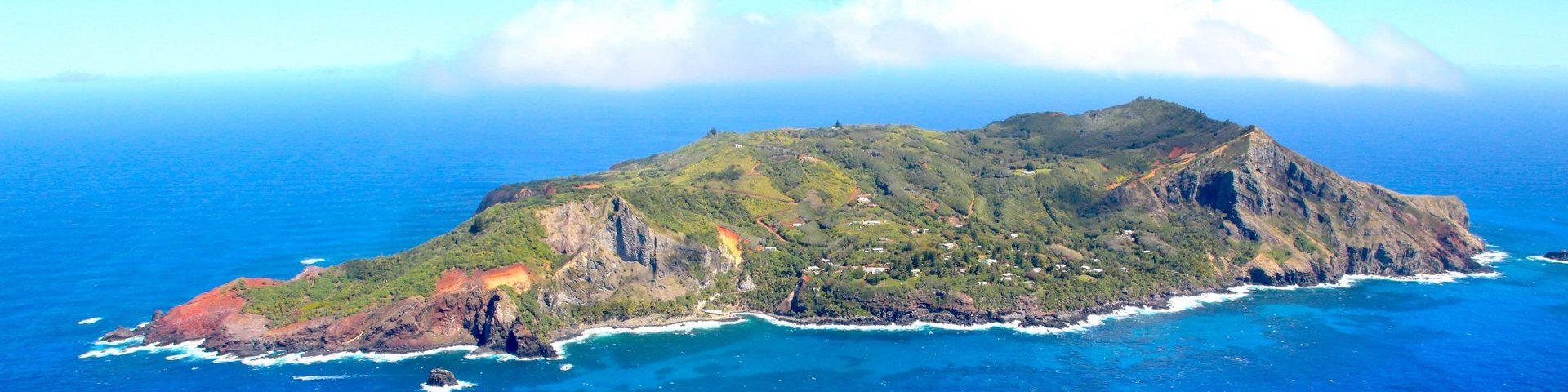 Luftaufnahme der Insel Pitcairn