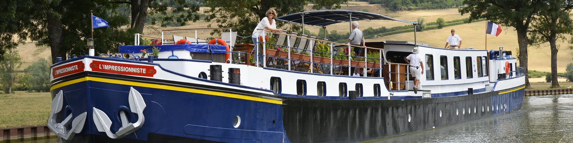 L'impressionniste auf einem Kanal im Burgund unterwegs