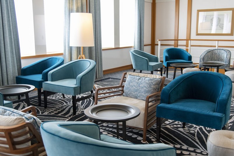 Salon auf dem Kreuzfahrtschiff Paul Gauguin