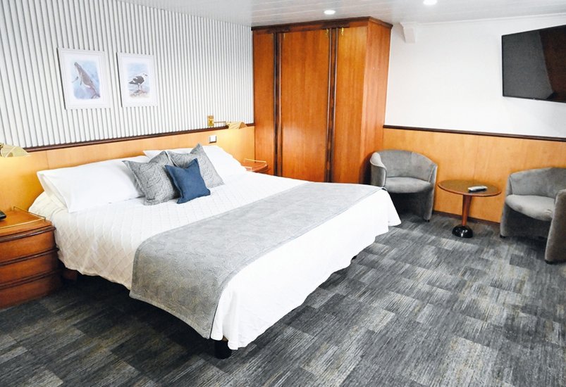 Skorpios III Junior Suite