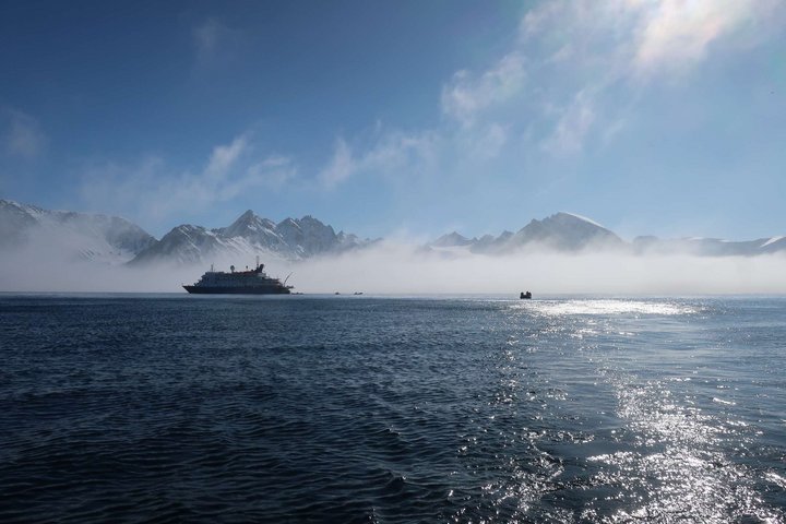 Stimmung mit verdecktem Blick auf Spitzbergen