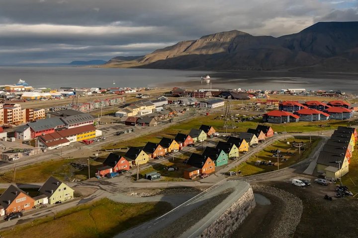Longyearbyen aus der Luft
