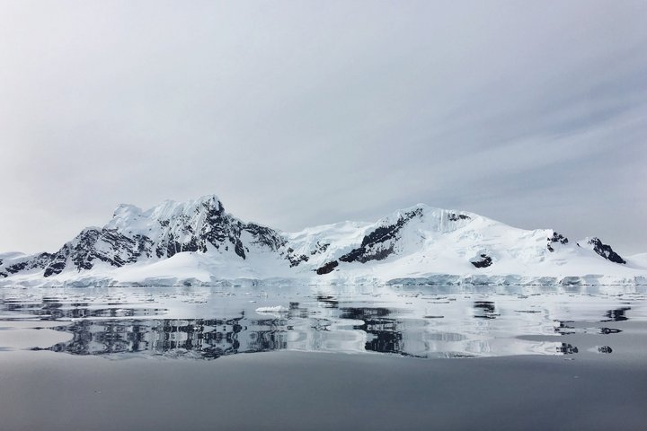 Berg in der Antarktis