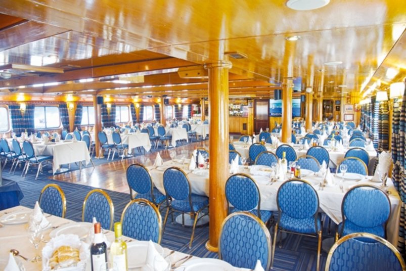 Skorpios II Speisesaal