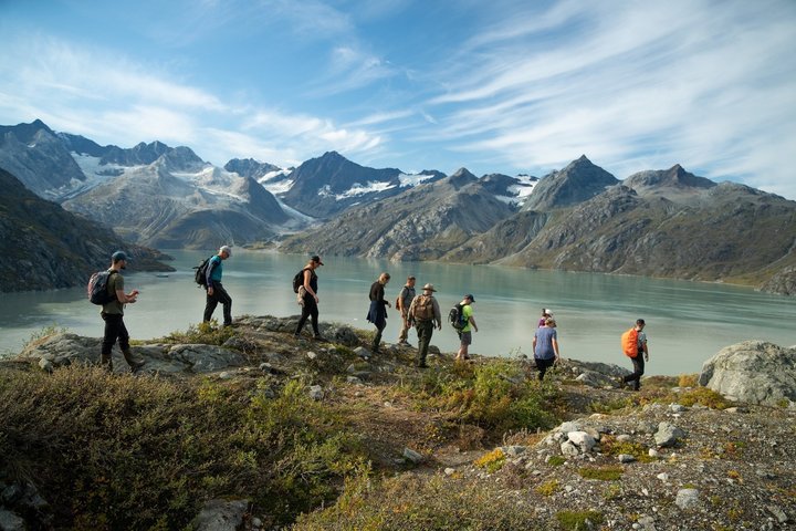 Wandern im Glacier Nationalpark in Alaska