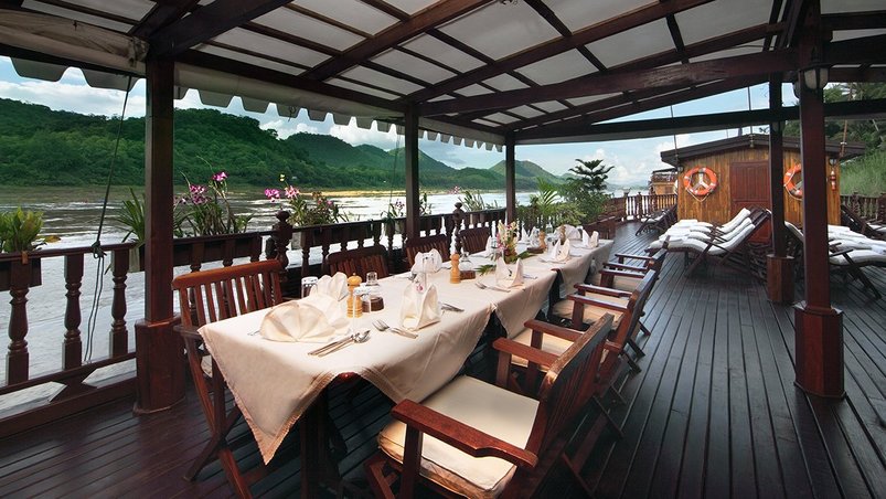 Essensbereich auf der Mekong Sun