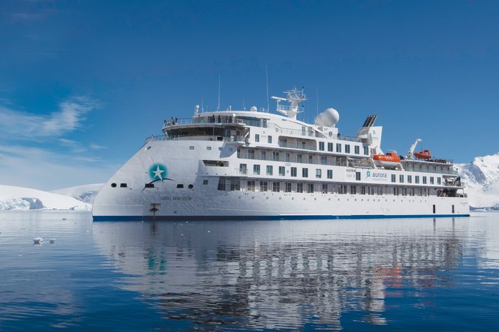 Expeditionskreuzfahrtschiff Greg Mortimer